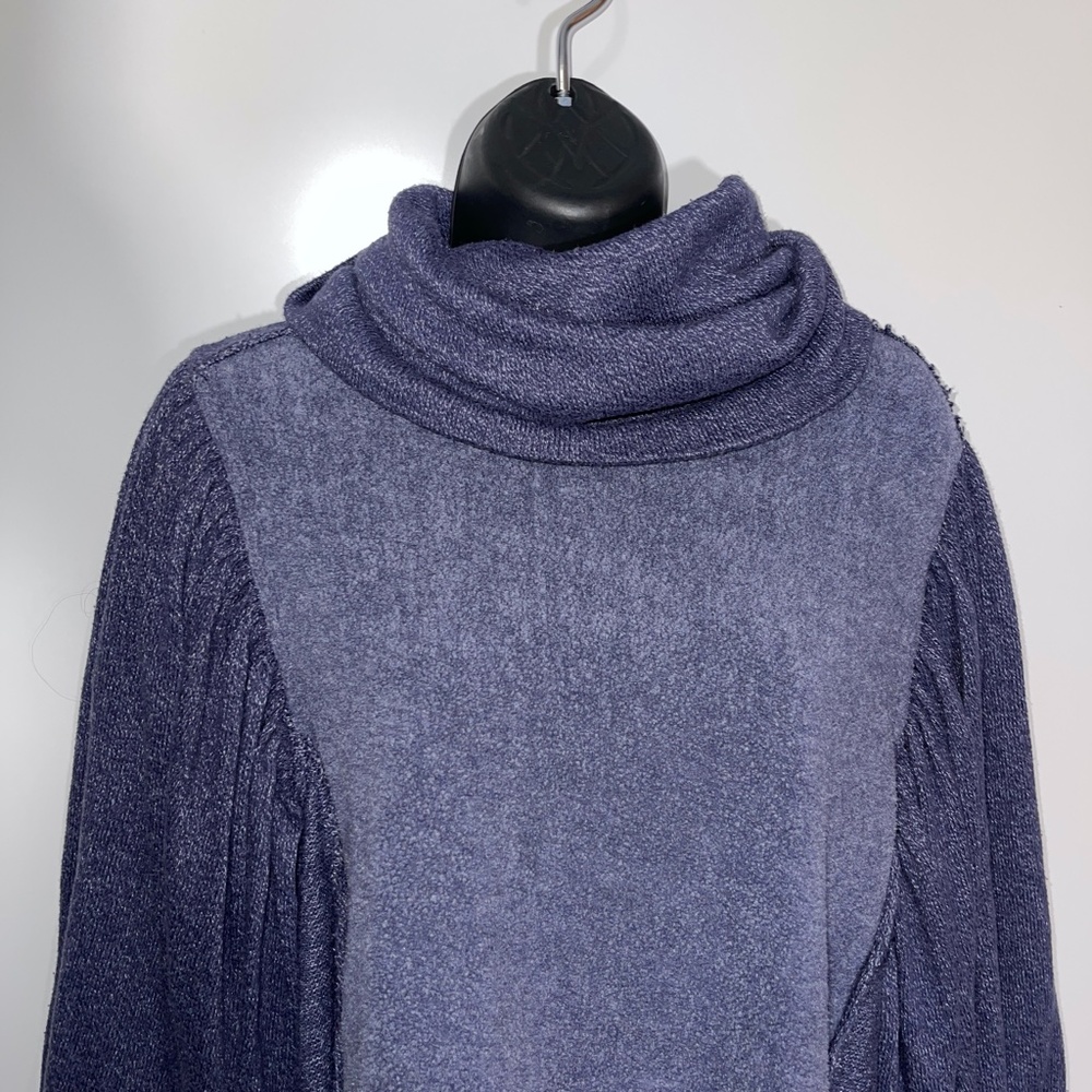Free people balloon long sleeve cowl neck‎ sweater top Size Small - Picture 2 of 6